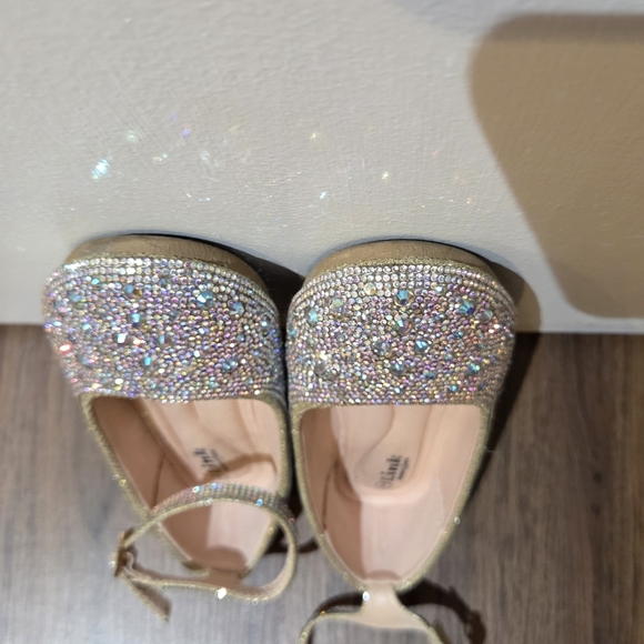 Girls Link Silver/Gold Dress Shoe, Size 2Y - Picture 8 of 9